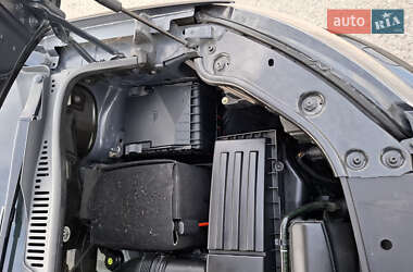 Минивэн Volkswagen Touran 2013 в 