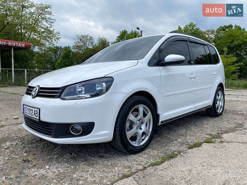 Минивэн Volkswagen Touran 2010 в 