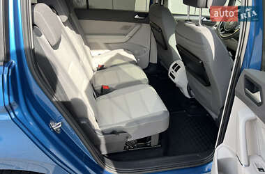 Микровэн Volkswagen Touran 2016 в 