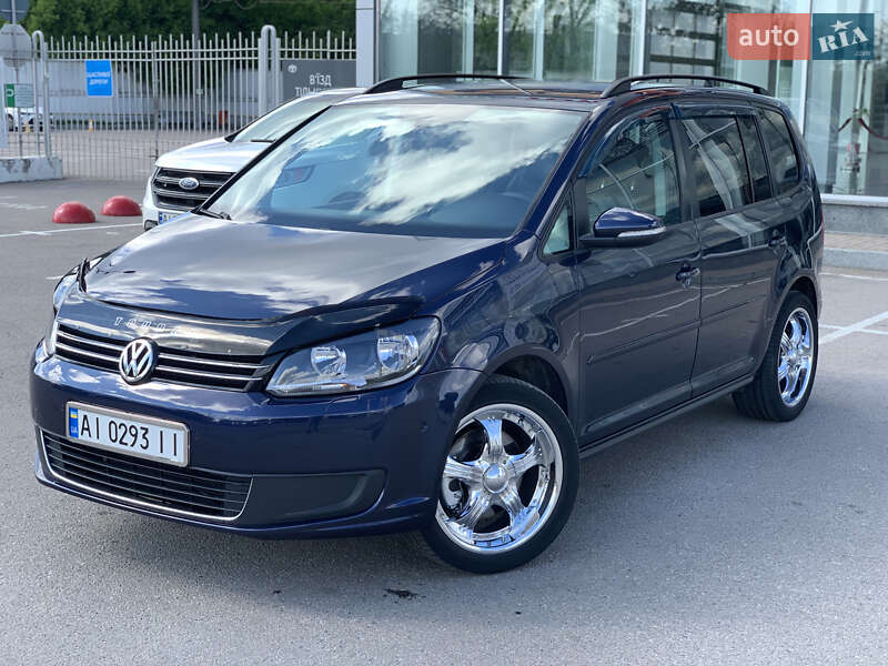 Volkswagen Touran