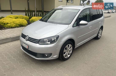 Минивэн Volkswagen Touran 2011 в Рожище