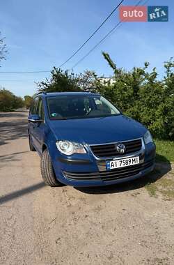 Минивэн Volkswagen Touran 2009 в Чернигове