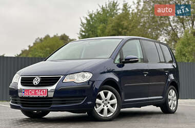 Минивэн Volkswagen Touran 2009 в 