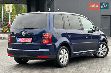 Минивэн Volkswagen Touran 2009 в 