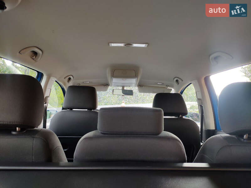 Минивэн Volkswagen Touran 2005 в Красилове