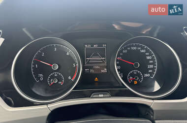 Мікровен Volkswagen Touran 2016 в 