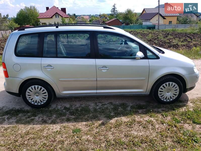 Минивэн Volkswagen Touran 2006 в Тернополе