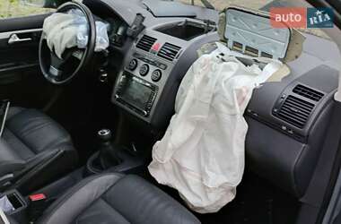 Мінівен Volkswagen Touran 2007 в 