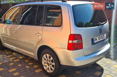 Минивэн Volkswagen Touran 2003 в 