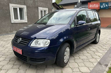 Минивэн Volkswagen Touran 2006 в Луцке
