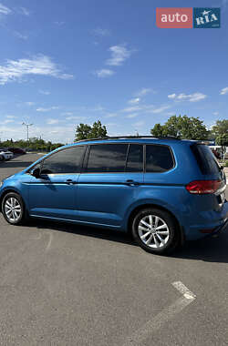 Микровэн Volkswagen Touran 2016 в 