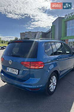 Микровэн Volkswagen Touran 2016 в 