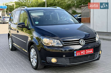 Мінівен Volkswagen Touran 2012 в 