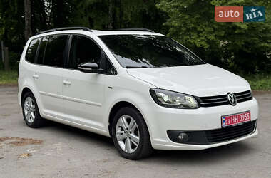 Минивэн Volkswagen Touran 2013 в 