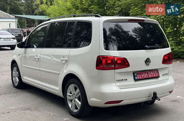 Минивэн Volkswagen Touran 2013 в 