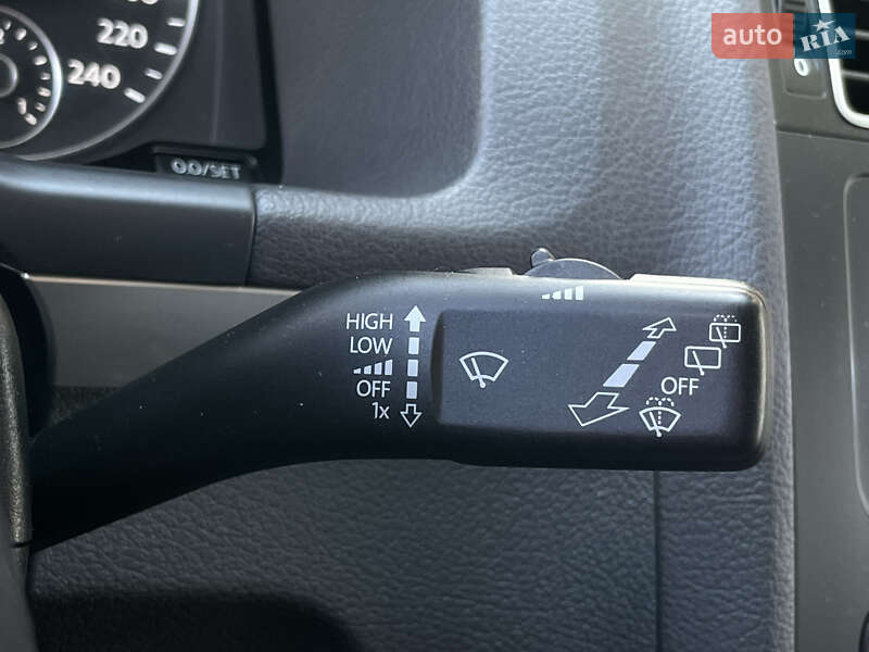 Минивэн Volkswagen Touran 2012 в Бердичеве