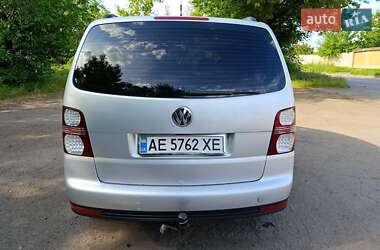 Минивэн Volkswagen Touran 2007 в 