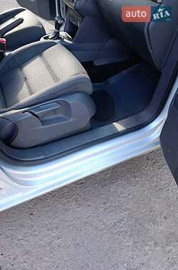 Минивэн Volkswagen Touran 2007 в 