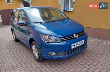 Минивэн Volkswagen Touran 2012 в Ровно