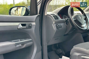 Минивэн Volkswagen Touran 2008 в 