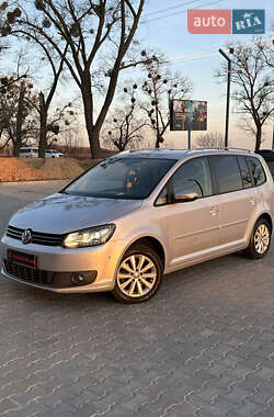 Минивэн Volkswagen Touran 2012 в Белогородке