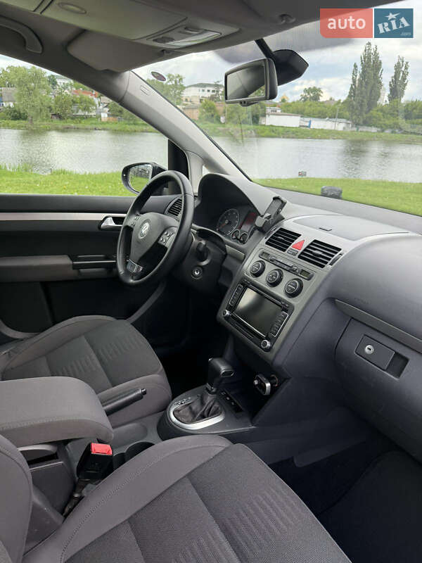 Мінівен Volkswagen Touran 2009 в Білій Церкві