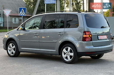 Минивэн Volkswagen Touran 2008 в 