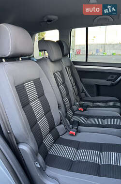 Минивэн Volkswagen Touran 2008 в 
