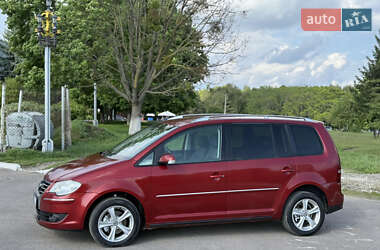 Минивэн Volkswagen Touran 2007 в 