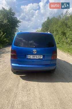 Мінівен Volkswagen Touran 2005 в 