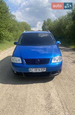 Мінівен Volkswagen Touran 2005 в 