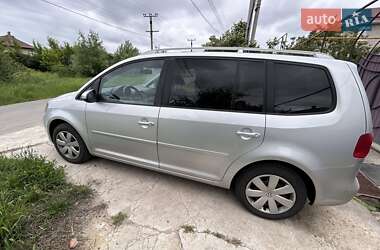 Минивэн Volkswagen Touran 2010 в Подольске