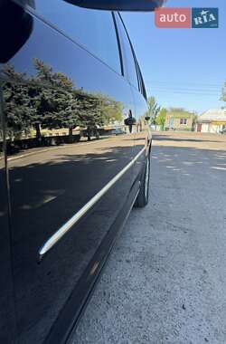 Мінівен Volkswagen Touran 2008 в 