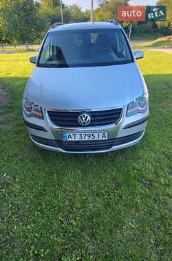 Минивэн Volkswagen Touran 2007 в Коломые