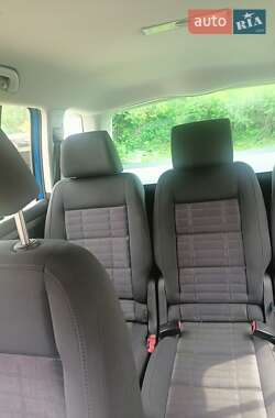 Минивэн Volkswagen Touran 2006 в 