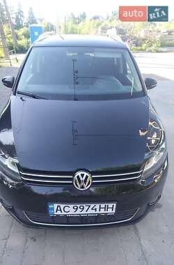 Мінівен Volkswagen Touran 2011 в 