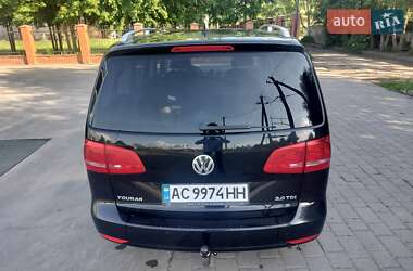 Мінівен Volkswagen Touran 2011 в 