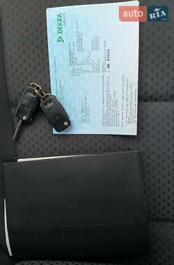 Минивэн Volkswagen Touran 2004 в 