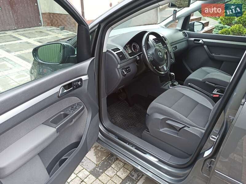 Мінівен Volkswagen Touran 2013 в Самборі