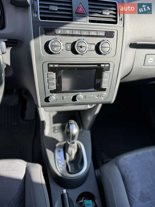 Минивэн Volkswagen Touran 2013 в Ковеле