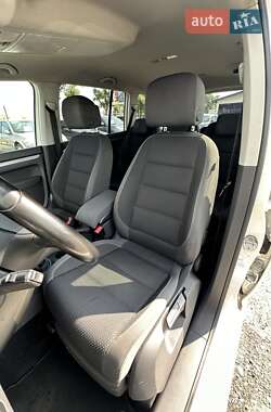 Минивэн Volkswagen Touran 2013 в 