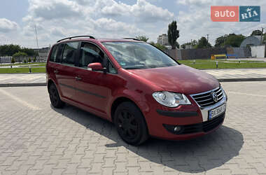 Мінівен Volkswagen Touran 2007 в Хмельницькому