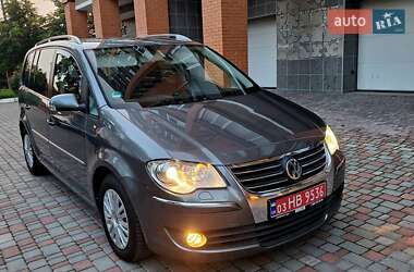 Мінівен Volkswagen Touran 2007 в Білій Церкві