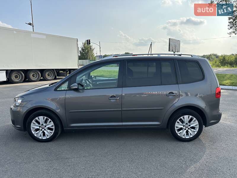 Мінівен Volkswagen Touran 2014 в Луцьку