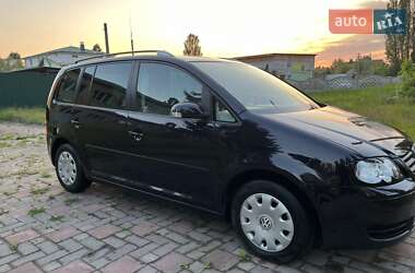 Мінівен Volkswagen Touran 2005 в 