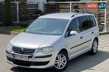 Минивэн Volkswagen Touran 2007 в Львове