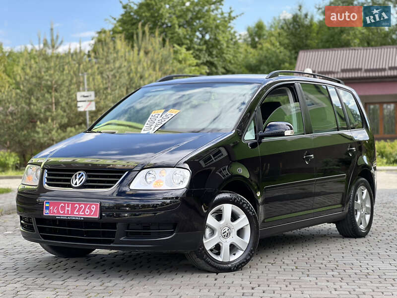 Мінівен Volkswagen Touran 2006 в Івано-Франківську