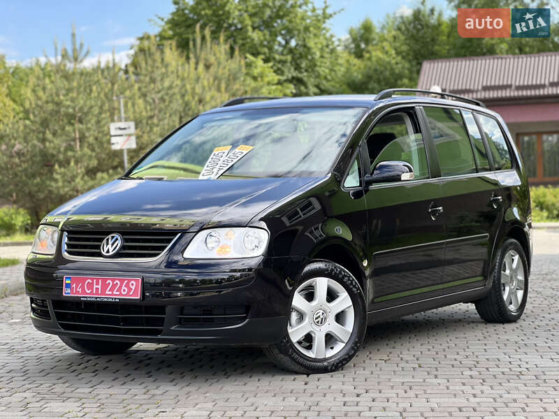 Мінівен Volkswagen Touran 2006 в Івано-Франківську