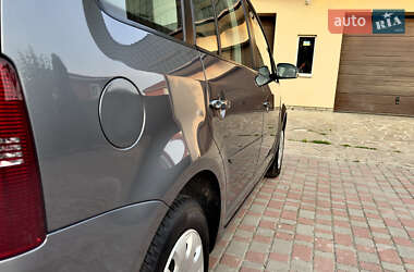 Мінівен Volkswagen Touran 2008 в 