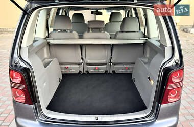 Мінівен Volkswagen Touran 2008 в 